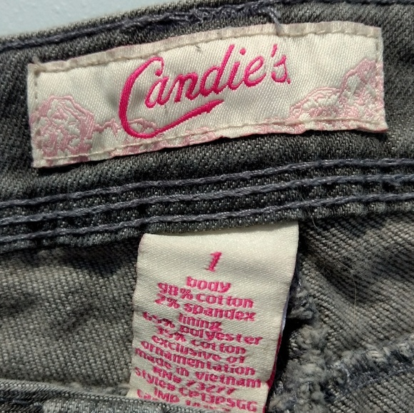 Candie's Jeans - Picture 2 of 3